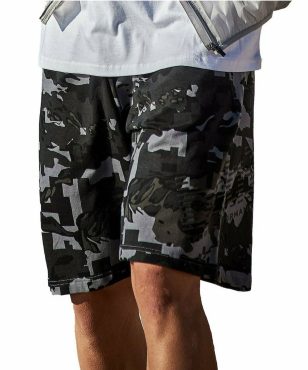 033223-017 Bodyaction Men's Loose Fit Bermuda Shorts alternative image