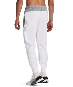 1379808-012 Under Armour Unstoppable Flc Joggers alternative image