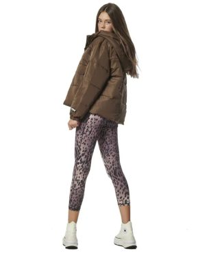 071330-024 Body Action Women's Puffer Jacket With Hood Chocolate alternative image